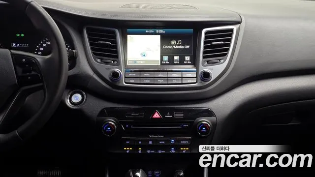 Hyundai Tucson 2016 — фото 13