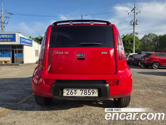 Kia Soul 2010 — фото 4