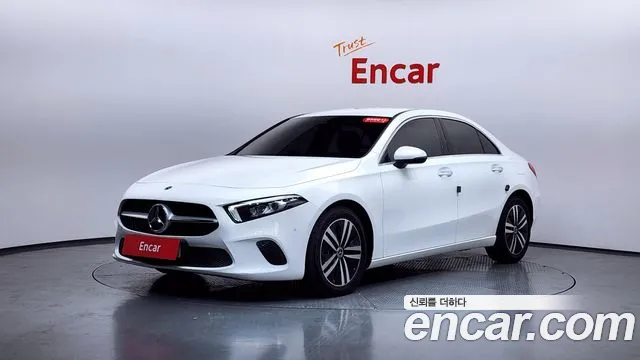 Mercedes-Benz A-Class 2022 — фото 1
