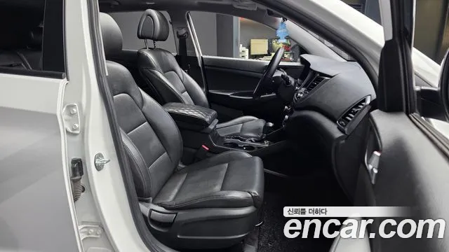 Hyundai Tucson 2018 — фото 17