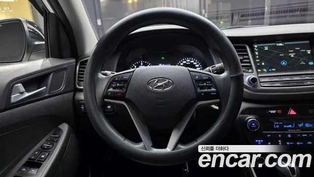 Hyundai Tucson 2018 — фото 19