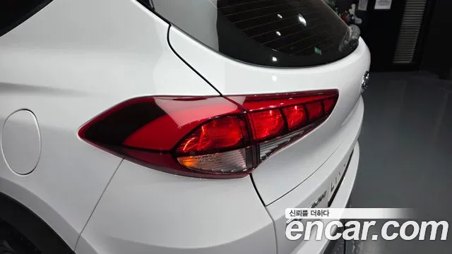 Hyundai Tucson 2018 — фото 9