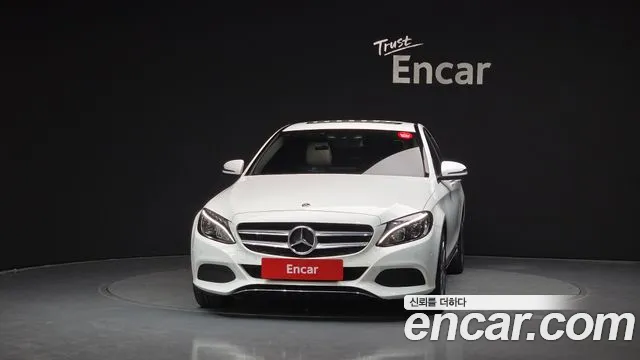 Mercedes-Benz C-Class 2018 — фото 4