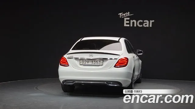 Mercedes-Benz C-Class 2018 — фото 5
