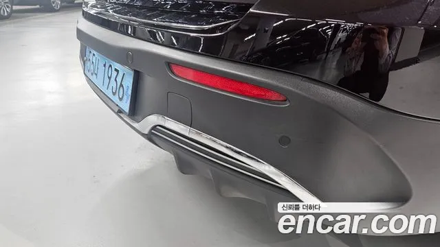 Mercedes-Benz EQB 2023 — фото 11