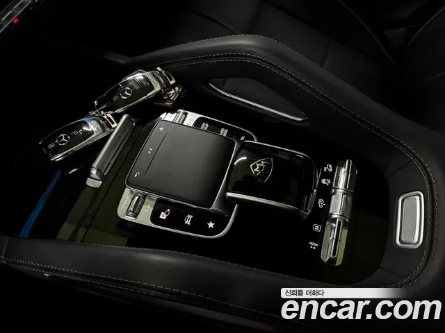 Mercedes-Benz GLS-Class 2022 — фото 15