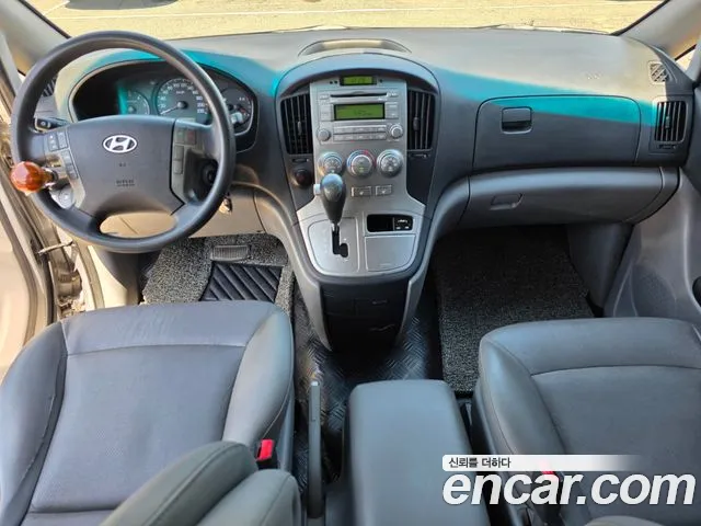 Hyundai Starex 2012 — фото 13