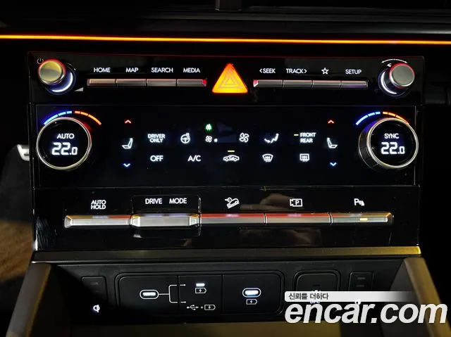 Hyundai Santafe 2024 — фото 12