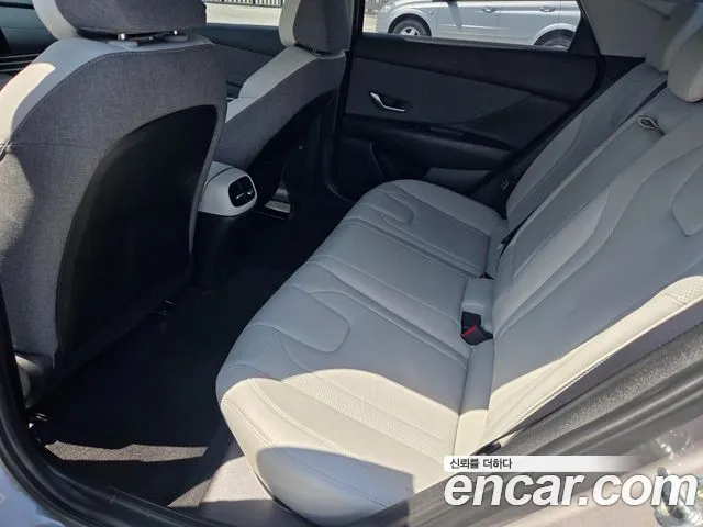 Hyundai AVANTE 2021 — фото 10