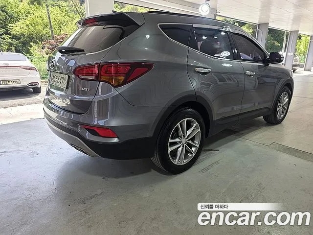 Hyundai Santafe 2016 — фото 4