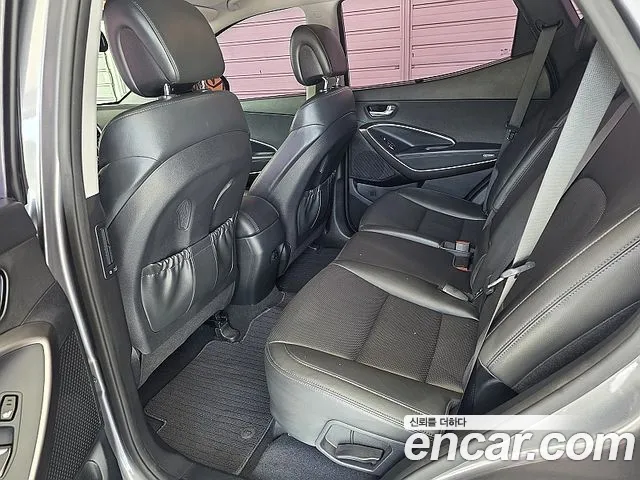 Hyundai Santafe 2016 — фото 10