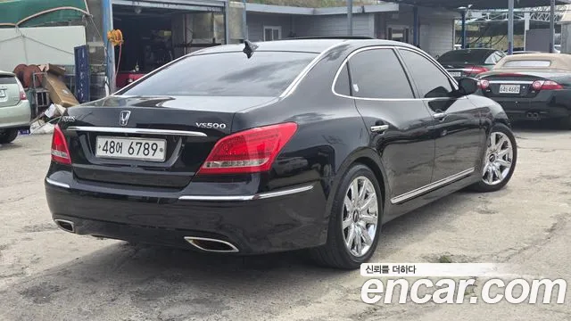 Hyundai Equus 2012 — фото 2