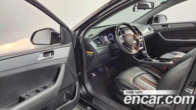 Hyundai Sonata 2019 — фото 10