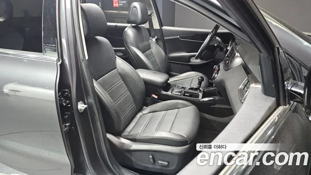 Kia Sorento 2015 — фото 11