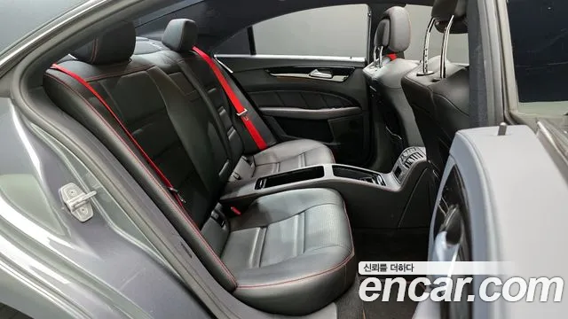 Mercedes-Benz CLS-Class 2017 — фото 17