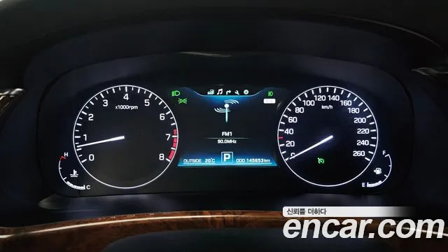 Hyundai Equus 2014 — фото 8