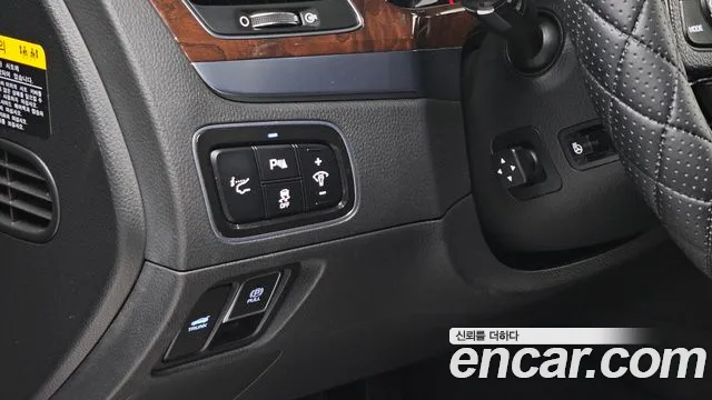 Hyundai Equus 2014 — фото 14