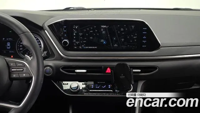 Hyundai Sonata 2020 — фото 14