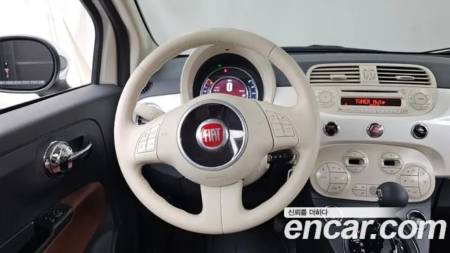 Fiat 500 2015 — фото 13