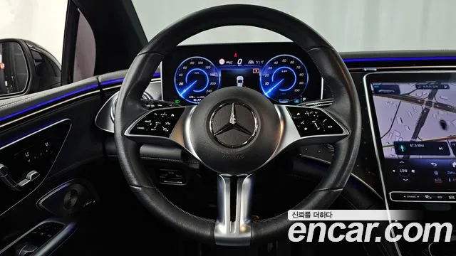 Mercedes-Benz EQE 2023 — фото 19