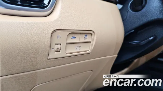 Kia Sorento 2023 — фото 13