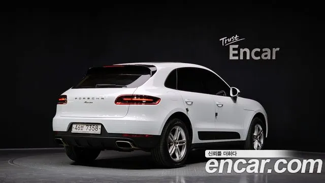 Porsche Macan 2017 — фото 2