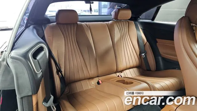 Mercedes-Benz E-Class 2017 — фото 12