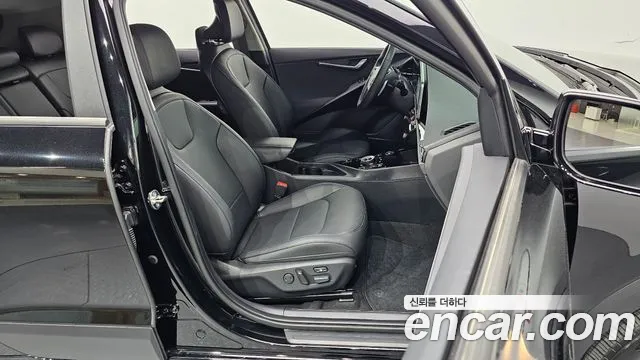 Kia Niro 2024 — фото 13