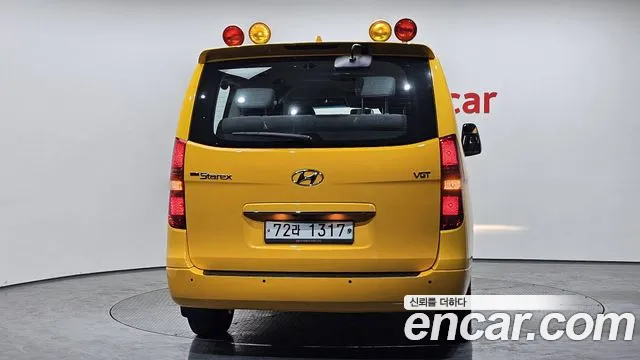 Hyundai Starex 2019 — фото 4