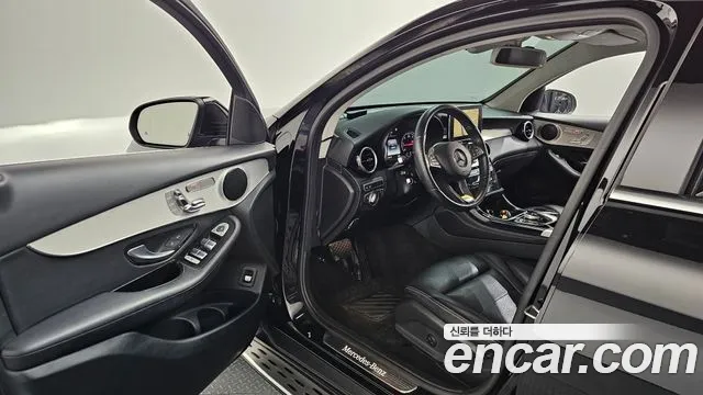Mercedes-Benz GLC-Class 2017 — фото 10