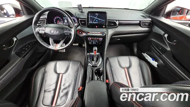 Hyundai Veloster 2020 — фото 10