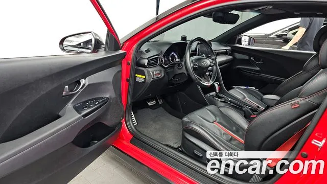 Hyundai Veloster 2020 — фото 13