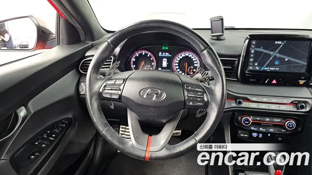 Hyundai Veloster 2020 — фото 19