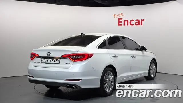 Hyundai Sonata 2015 — фото 2