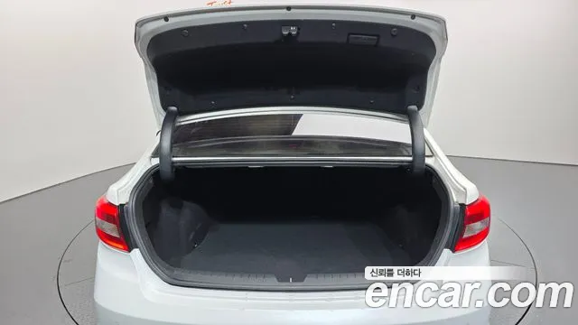 Hyundai Sonata 2015 — фото 20