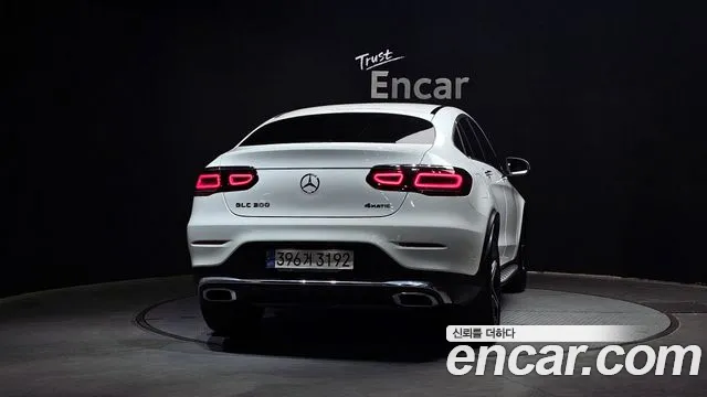 Mercedes-Benz GLC-Class 2023 — фото 4