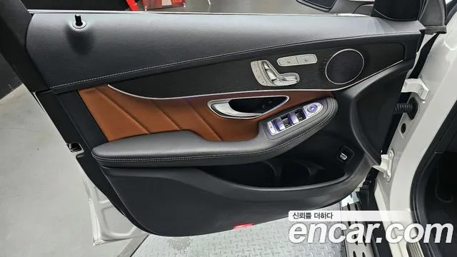 Mercedes-Benz GLC-Class 2023 — фото 14