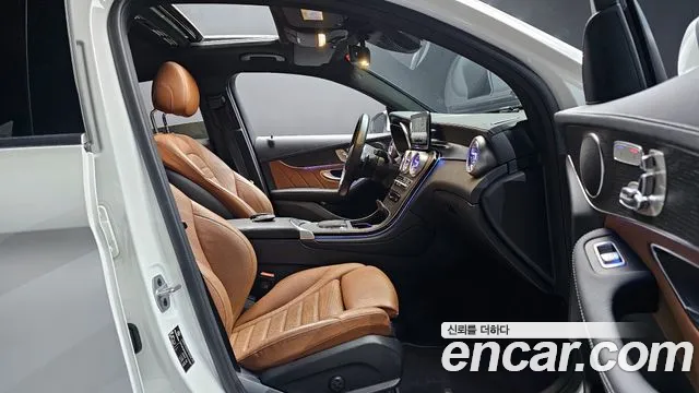 Mercedes-Benz GLC-Class 2023 — фото 16