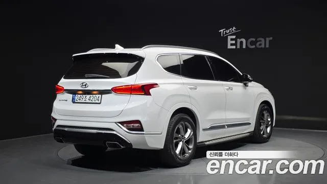 Hyundai Santafe 2020 — фото 2