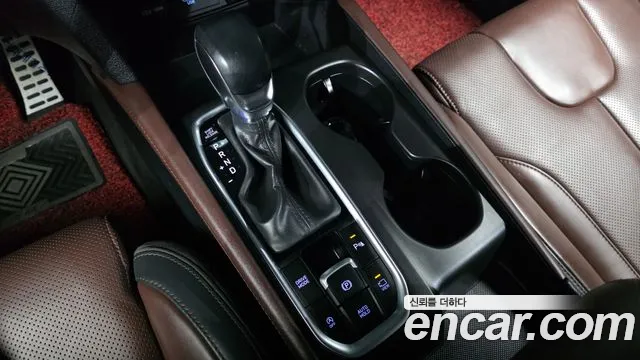 Hyundai Santafe 2020 — фото 12