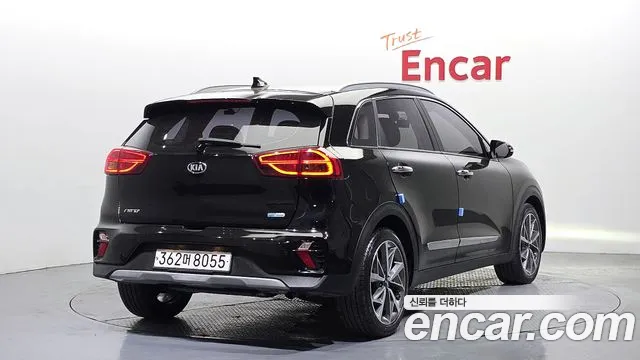 Kia Niro 2021 — фото 2