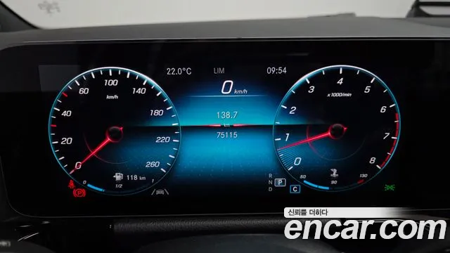 Mercedes-Benz GLA-Class 2021 — фото 11