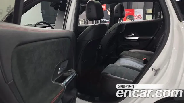 Mercedes-Benz GLA-Class 2021 — фото 16