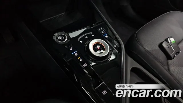 Kia Niro 2024 — фото 12