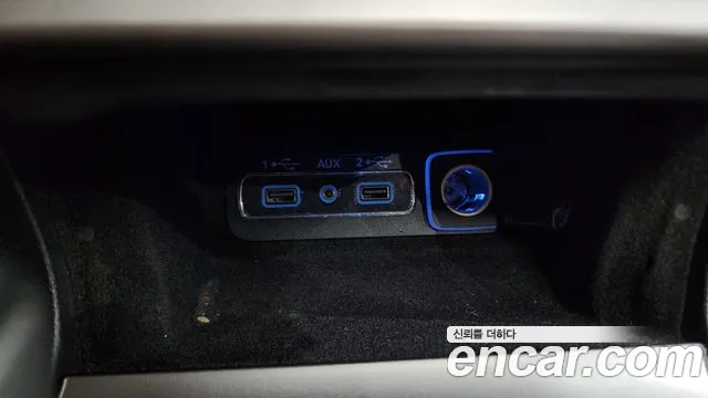 Jeep Cherokee 2019 — фото 15