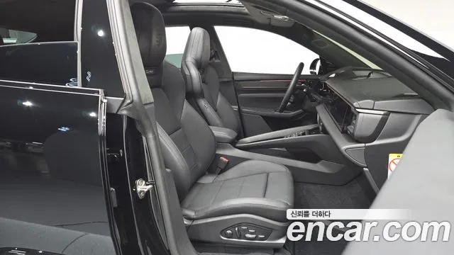 Porsche Macan 2025 — фото 16