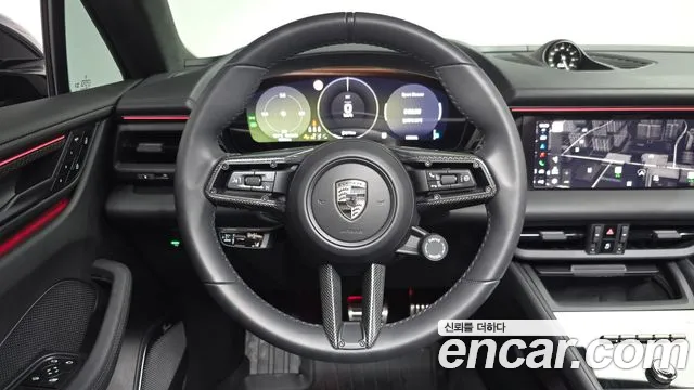 Porsche Macan 2025 — фото 18