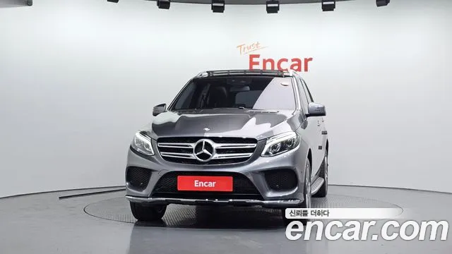 Mercedes-Benz GLE-Class 2017 — фото 3