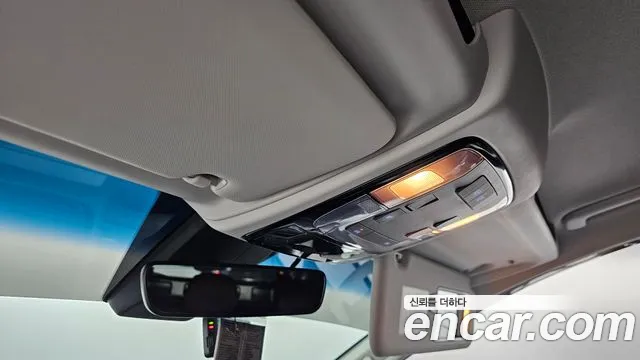 Hyundai Staria 2023 — фото 20
