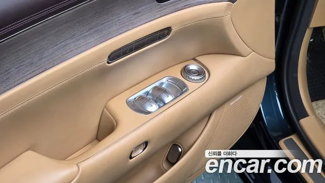 Genesis G90 2022 — фото 16